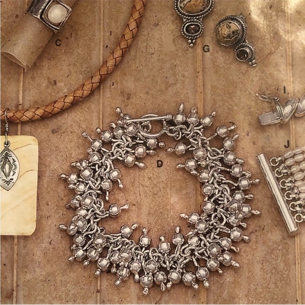 SILPADA vintage classic: the CHA CHA bracelet! Fun and fabulous. - Picture 3 of 3